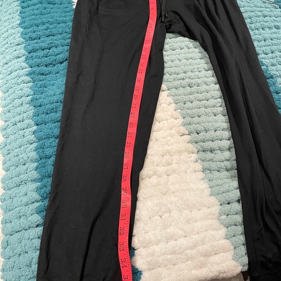 Women’s joggers - Picture 5 of 6